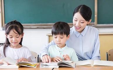 南京云巨石教育 以匠心铸就卓越，引领教育培训新航向