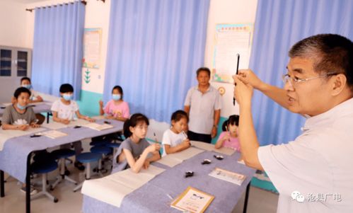 红心青少年书法教育培训基地揭牌，助力国学传承与教育创新